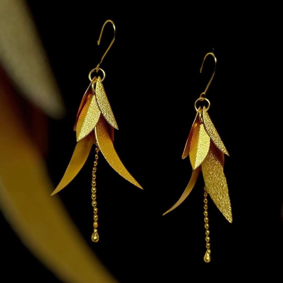 layered leaves earring
