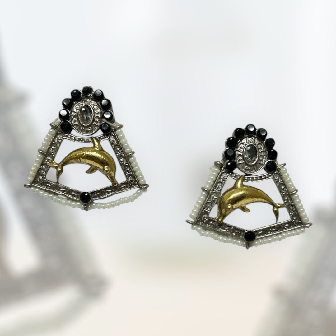 Fish drop earring