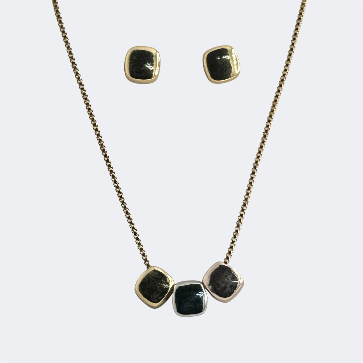 Square earring and neckless set