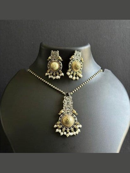 German silver parrots set