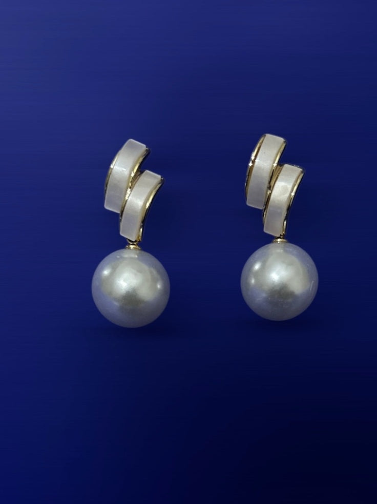 Ivory orbit Drops earring