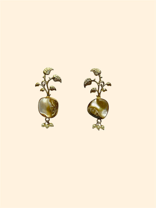 Marble stone with leaves earring