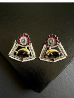 Fish drop earring