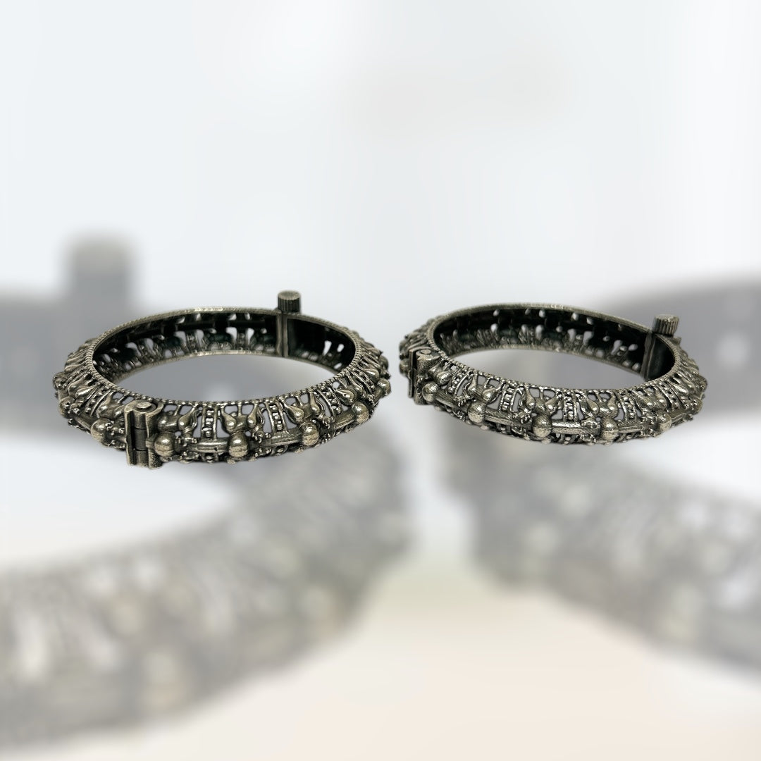 Maya deer design bangles