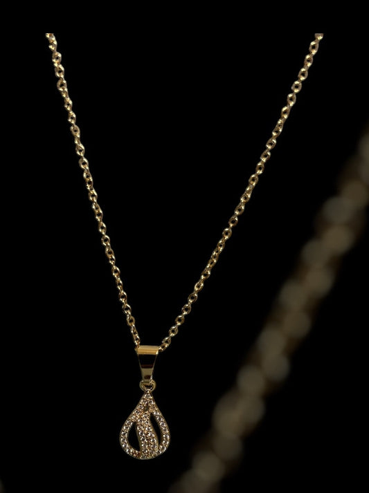 Diamond dazzling golden drop chain pendent