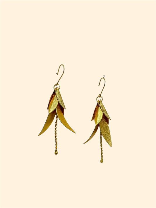 layered leaves earring