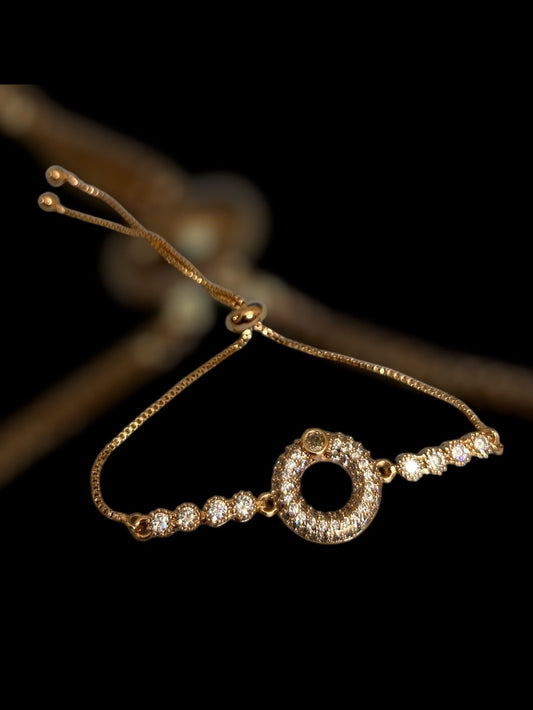 Round ring  diamond bracelet
