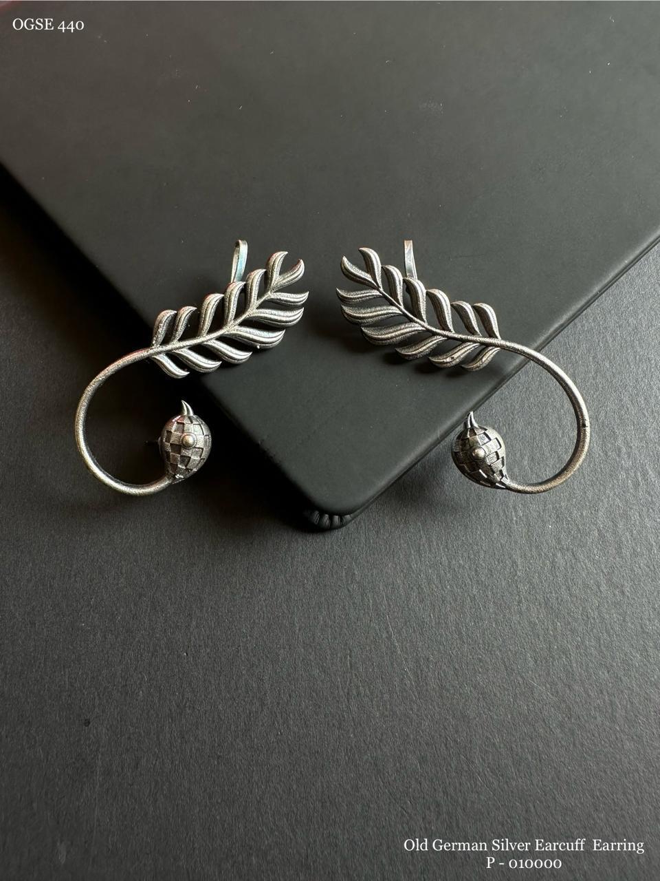 Leaves ear cuff earring