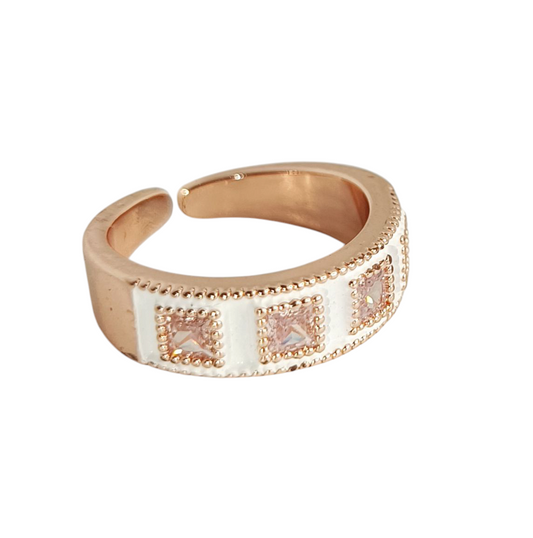 white belt ring